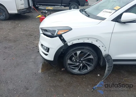2021 Hyundai Tucson Sport z USA, uszkodzony, nr VIN KM8J33AL1MU322078